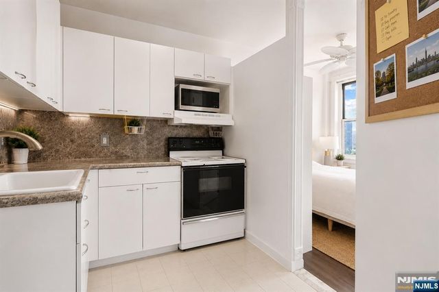 1450 Palisade Avenue 6F, Fort Lee, NJ 07024