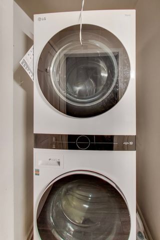 3442 N DAMEN Avenue 3, Chicago, IL 60618