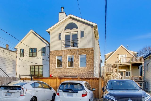 3442 N DAMEN Avenue 3, Chicago, IL 60618