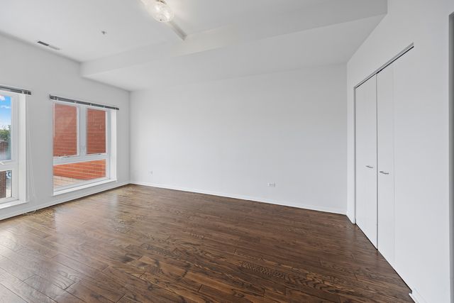 1415 Sherman Avenue 405, Evanston, IL 60201