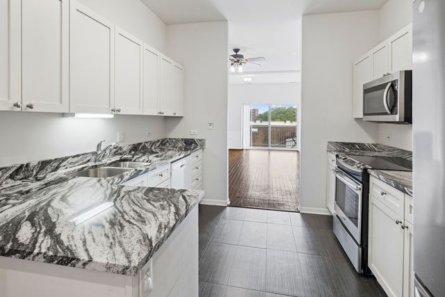 1415 Sherman Avenue 405, Evanston, IL 60201