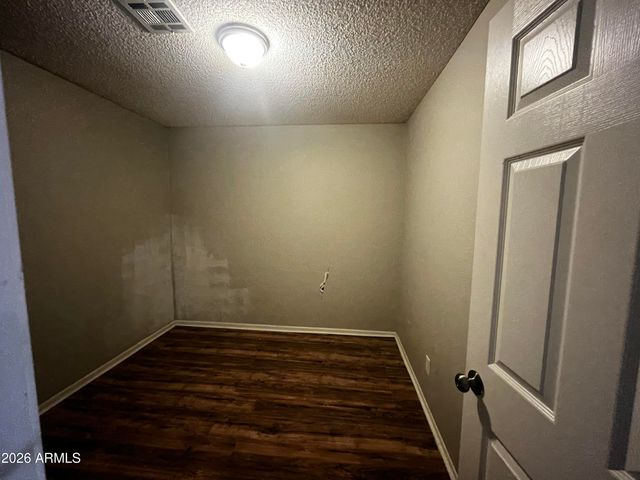 7301 W HEATHERBRAE Drive, Phoenix, AZ 85033