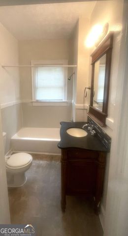 770 N Evelyn Place NW, Atlanta, GA 30318