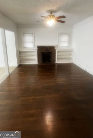 770 N Evelyn Place NW, Atlanta, GA 30318