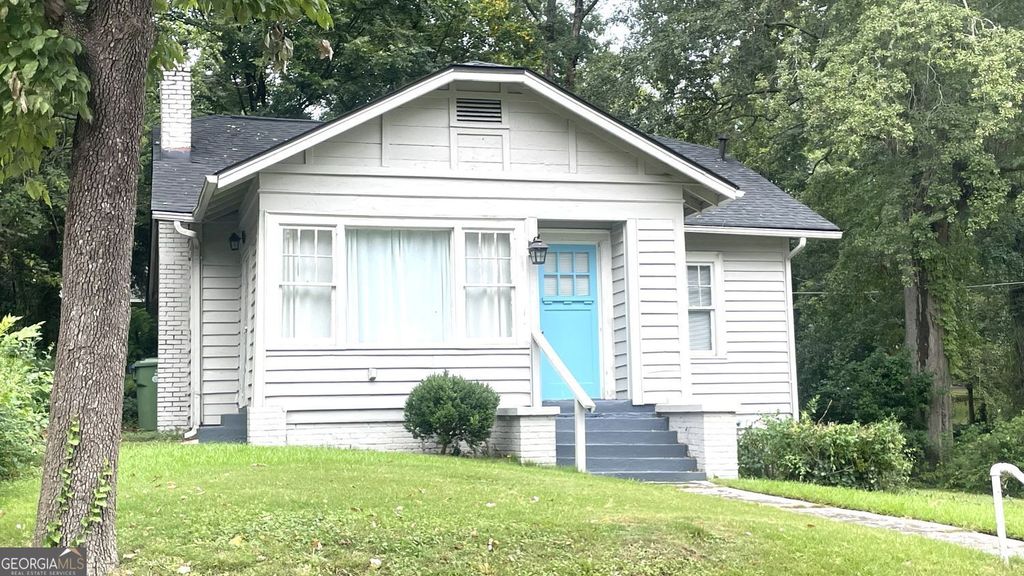 770 N Evelyn Place NW, Atlanta, GA 30318