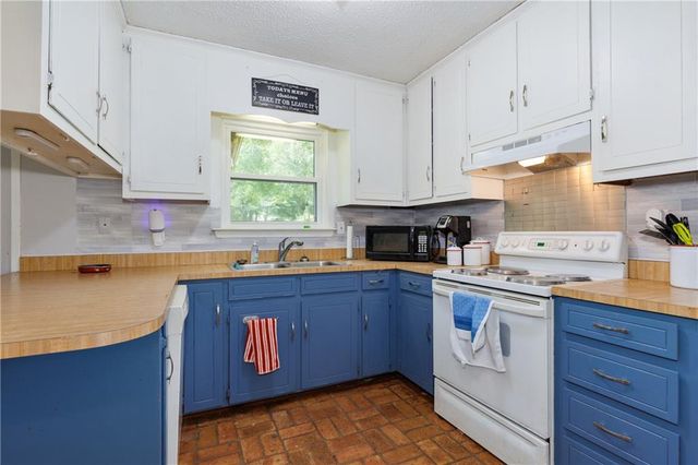 6770 King Arthur Drive, Mobile, AL 36519