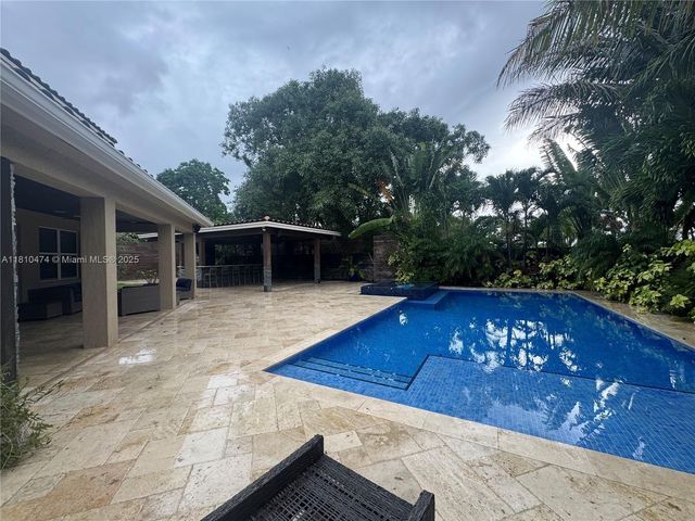 2230 NW 17th Ave, Homestead, FL 33030