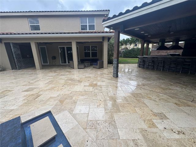2230 NW 17th Ave, Homestead, FL 33030
