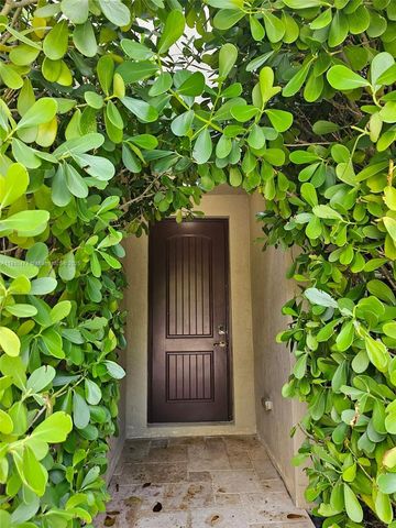 2230 NW 17th Ave, Homestead, FL 33030