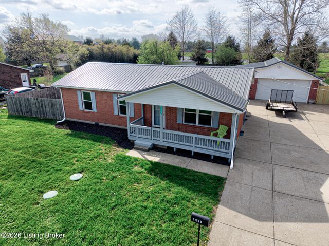 11723 Highway 44, Mt Washington, KY 40047