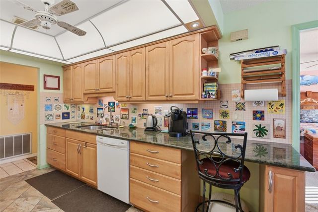 2322 LANCASTER DRIVE, Sun City Center, FL 33573