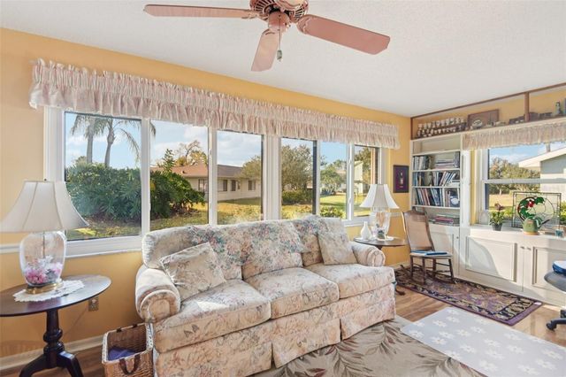 2322 LANCASTER DRIVE, Sun City Center, FL 33573