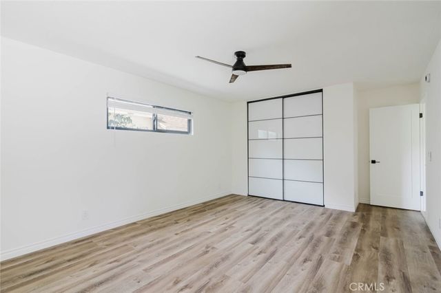 8400 Chimineas, Northridge, CA 91325