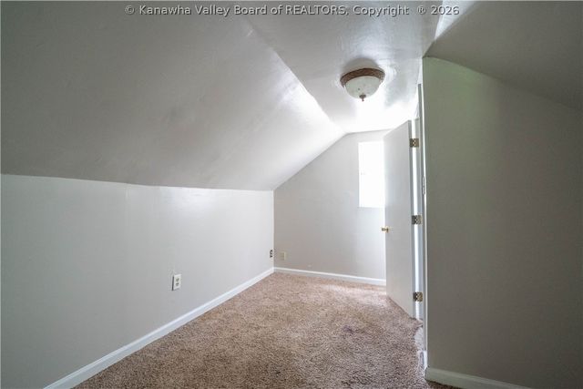 909 South Park Road, Charleston, WV 25304