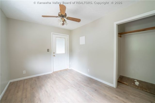 909 South Park Road, Charleston, WV 25304