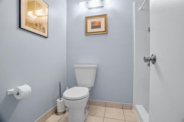 8713 NW 10th Street C101, Plantation, FL 33322