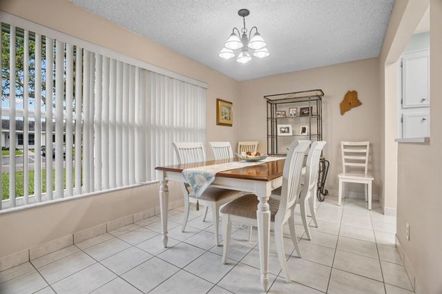 8713 NW 10th Street C101, Plantation, FL 33322