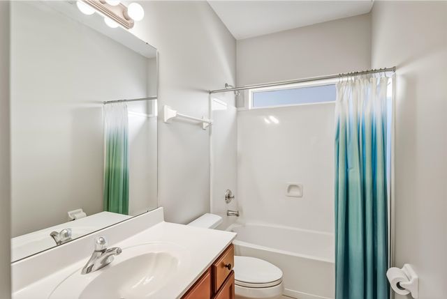 10251 CARLY DR, Lakeland, TN 38002