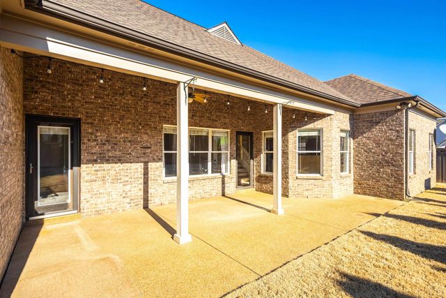 10251 CARLY DR, Lakeland, TN 38002