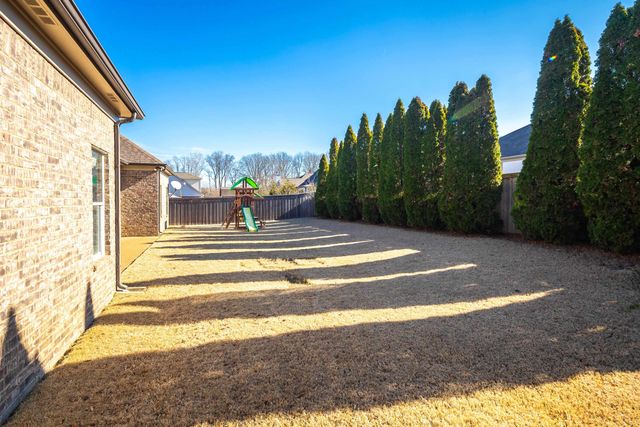 10251 CARLY DR, Lakeland, TN 38002