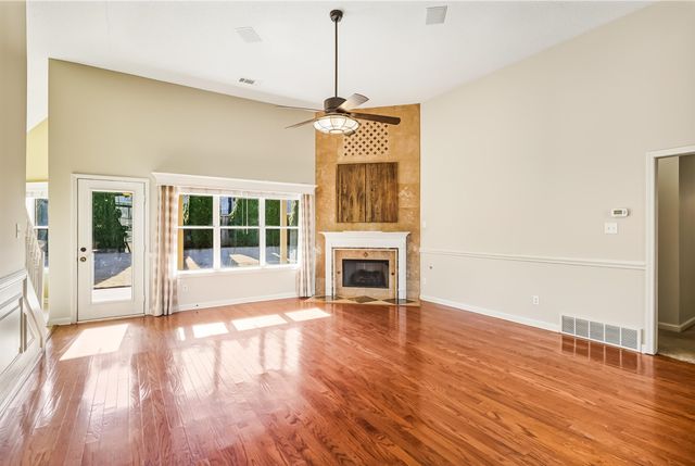 10251 CARLY DR, Lakeland, TN 38002