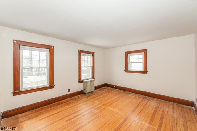 32 Walker Ave, Morristown Town, NJ 07960