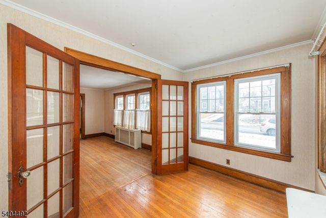 32 Walker Ave, Morristown Town, NJ 07960