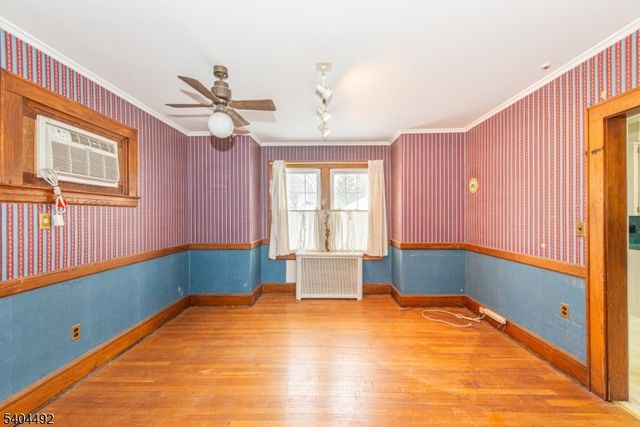 32 Walker Ave, Morristown Town, NJ 07960