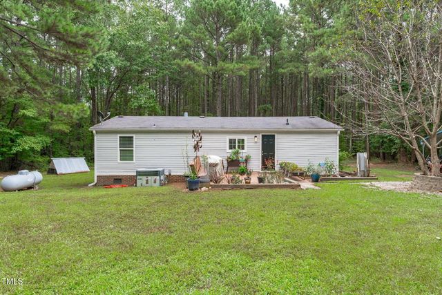 545 Deer Tail Lane, Fuquay Varina, NC 27526