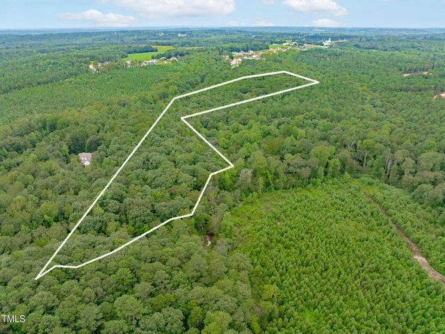 545 Deer Tail Lane, Fuquay Varina, NC 27526