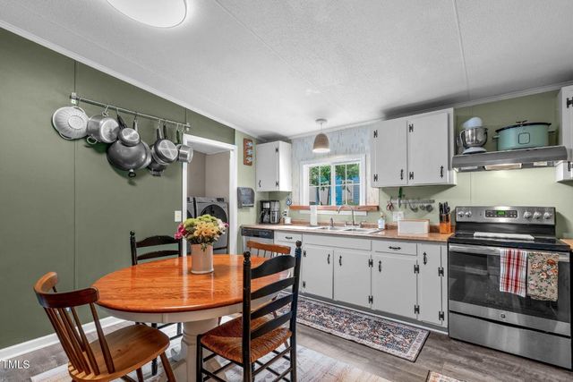 545 Deer Tail Lane, Fuquay Varina, NC 27526