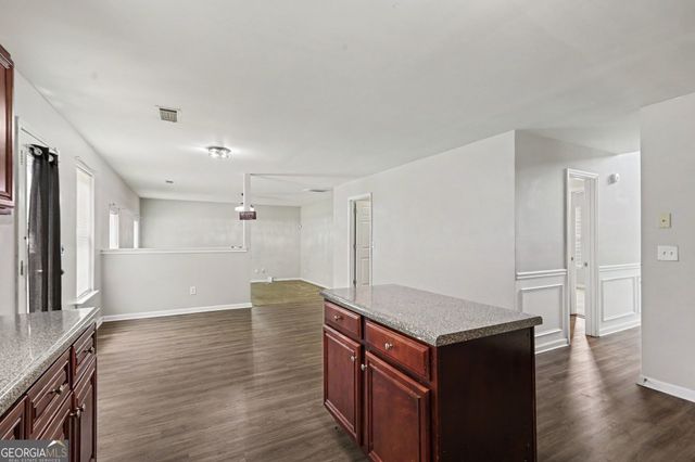 2554 Wrangler Drive SW, Atlanta, GA 30331