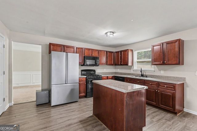 2554 Wrangler Drive SW, Atlanta, GA 30331
