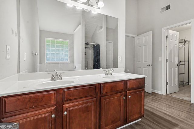 2554 Wrangler Drive SW, Atlanta, GA 30331