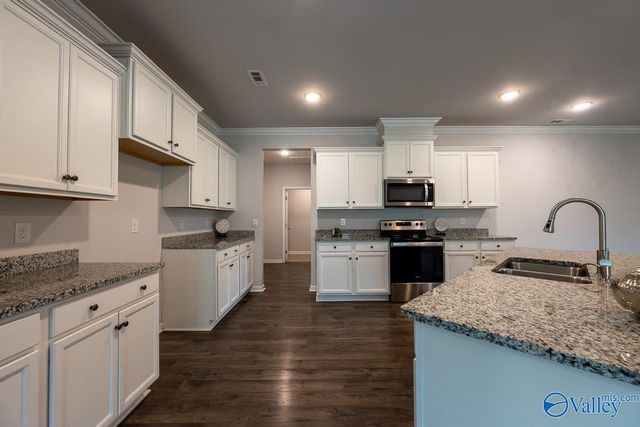 331 Jackson Point Circle, Huntsville, AL 35811
