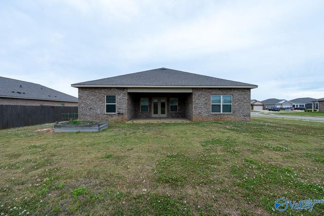 331 Jackson Point Circle, Huntsville, AL 35811