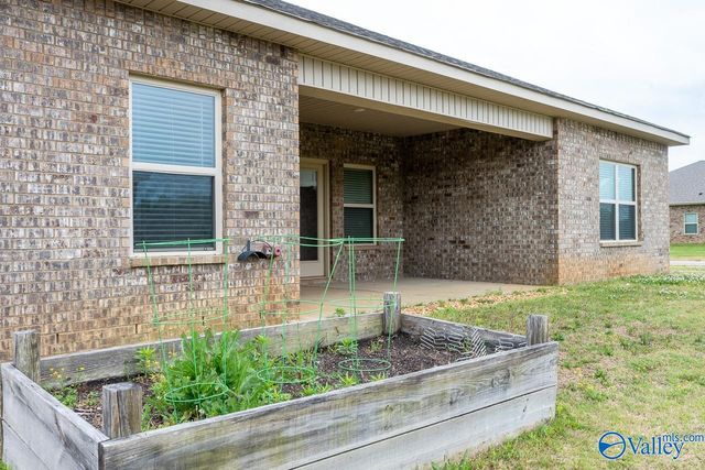 331 Jackson Point Circle, Huntsville, AL 35811