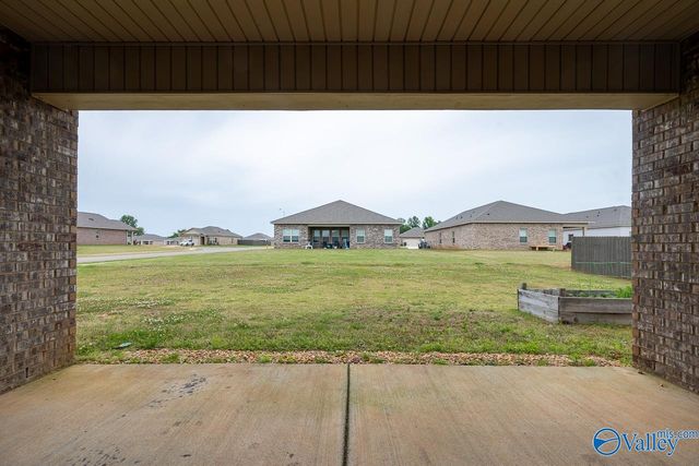 331 Jackson Point Circle, Huntsville, AL 35811