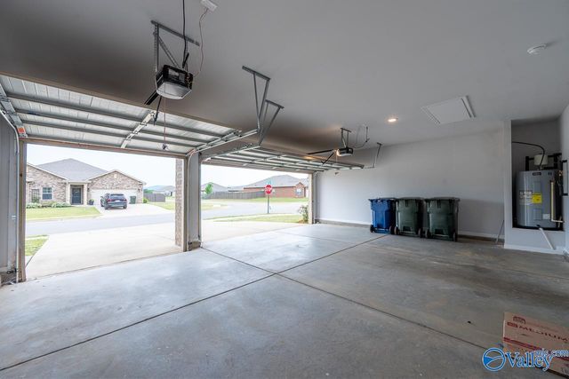 331 Jackson Point Circle, Huntsville, AL 35811