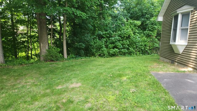 12 Woolam Road, East Windsor, CT 06088