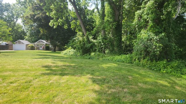 12 Woolam Road, East Windsor, CT 06088