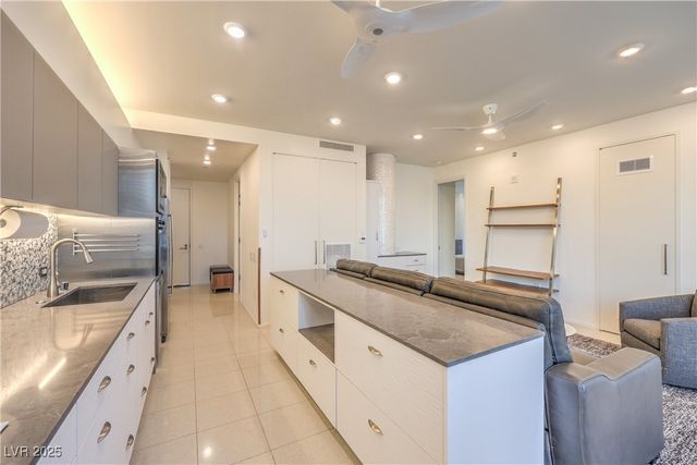 3726 Las Vegas Boulevard 1002, Las Vegas, NV 89158