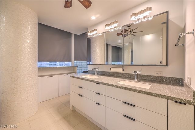 3726 Las Vegas Boulevard 1002, Las Vegas, NV 89158