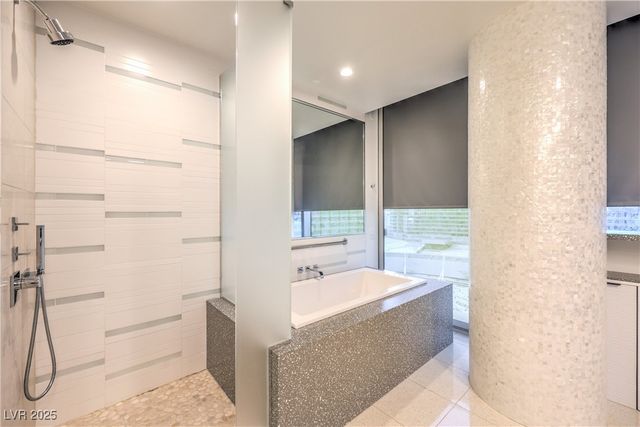 3726 Las Vegas Boulevard 1002, Las Vegas, NV 89158