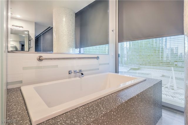 3726 Las Vegas Boulevard 1002, Las Vegas, NV 89158