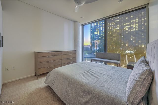 3726 Las Vegas Boulevard 1002, Las Vegas, NV 89158