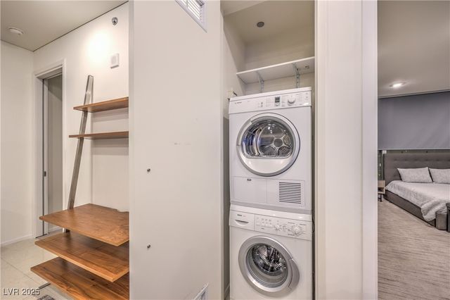 3726 Las Vegas Boulevard 1002, Las Vegas, NV 89158