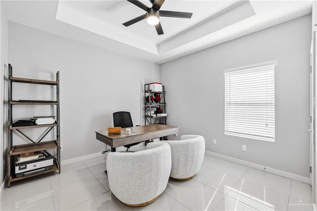 921 Casa Blanca Drive, Edinburg, TX 78539