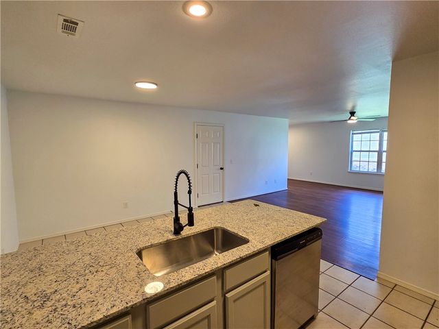 1066 Remington Drive, Springdale, AR 72764