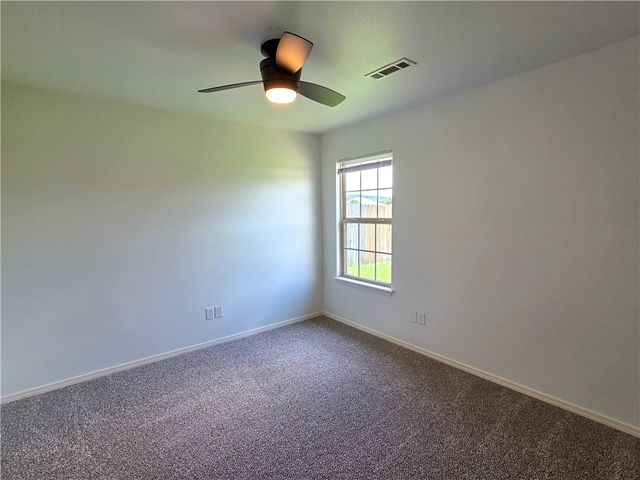 1066 Remington Drive, Springdale, AR 72764